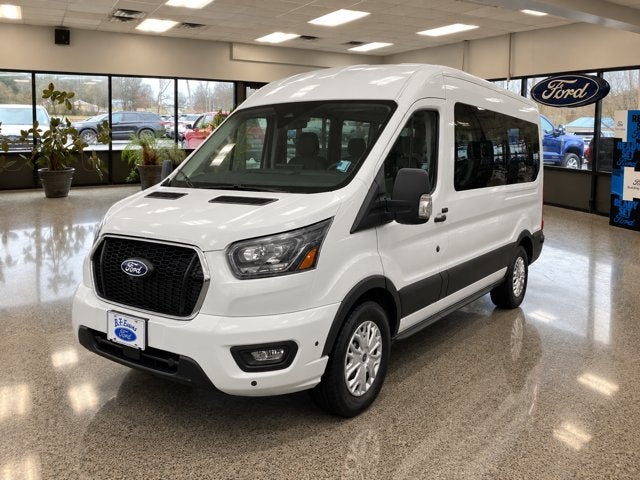 2026 Ford Transit Passenger Wagon XLT