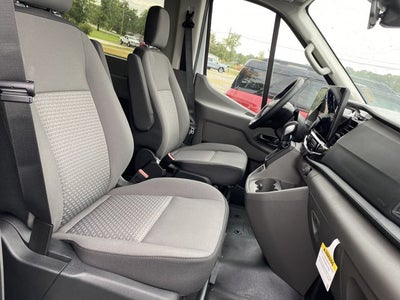 2026 Ford Transit Passenger Wagon XLT