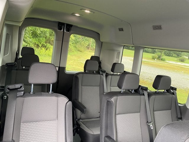 2026 Ford Transit Passenger Wagon XLT