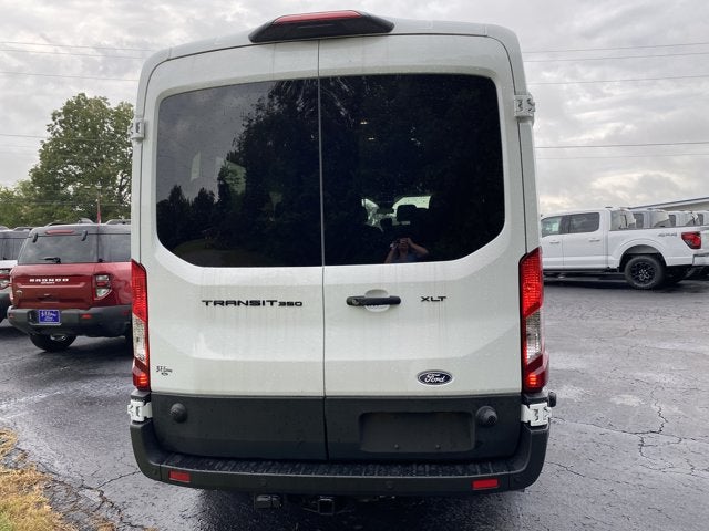 2026 Ford Transit Passenger Wagon XLT