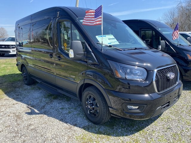 2026 Ford Transit Passenger Wagon XLT