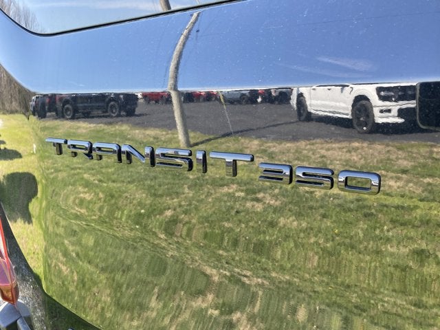 2026 Ford Transit Passenger Wagon XLT