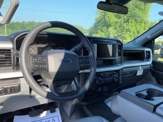 2025 Ford Super Duty F-350 DRW XL