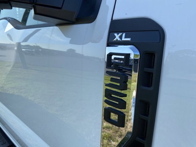 2025 Ford Super Duty F-350 DRW XL