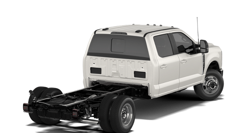 2027 Ford Super Duty F-350 DRW LARIAT