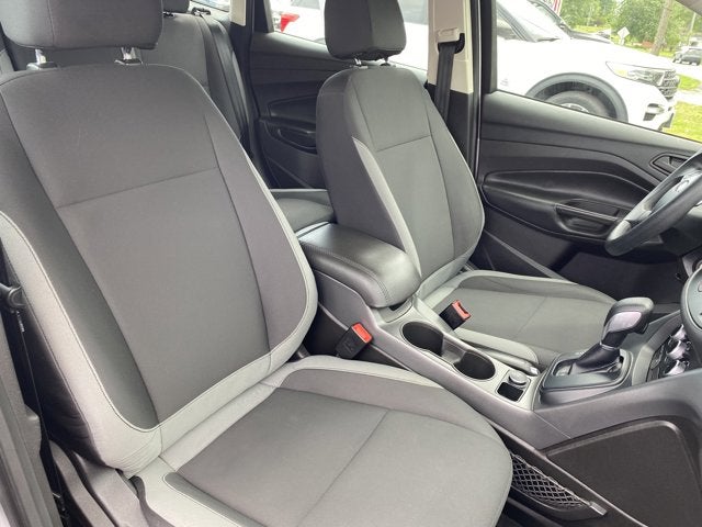 2016 Ford Escape S