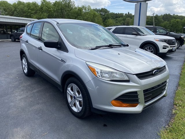 2016 Ford Escape S