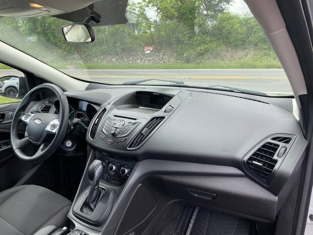 2016 Ford Escape S