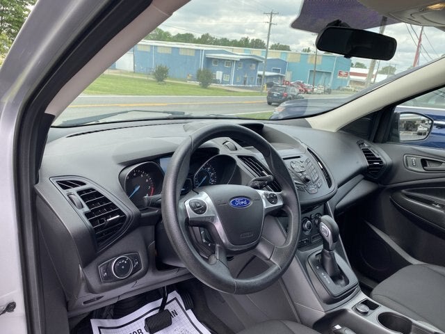 2016 Ford Escape S
