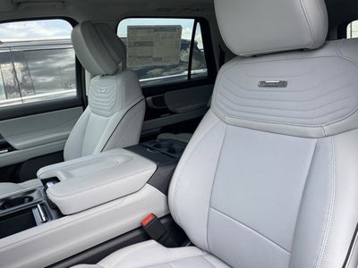 2026 Ford Expedition MAX Platinum®