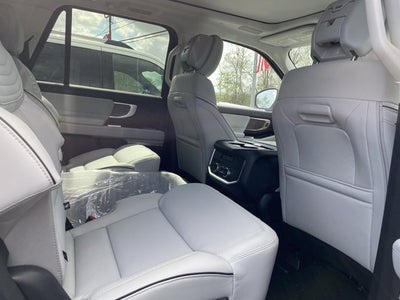 2026 Ford Expedition Max Platinum