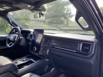 2022 Ford Expedition Max Platinum