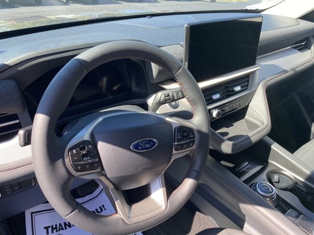 2025 Ford Explorer Active 4WD