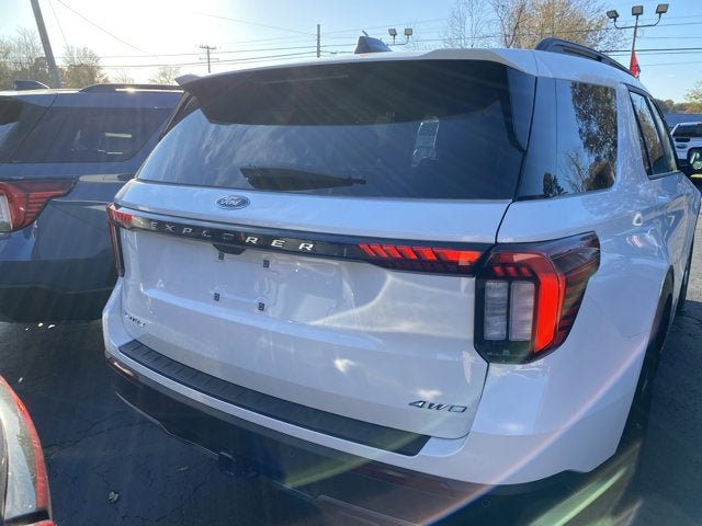2026 Ford Explorer Active 4WD