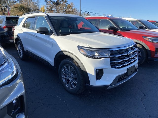 2026 Ford Explorer Active 4WD