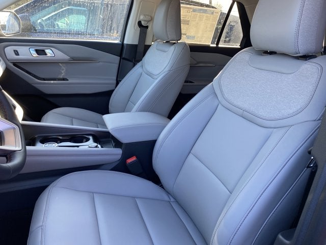 2026 Ford Explorer Active 4WD