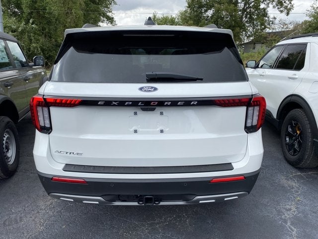 2027 Ford Explorer Active w/200A Pkg