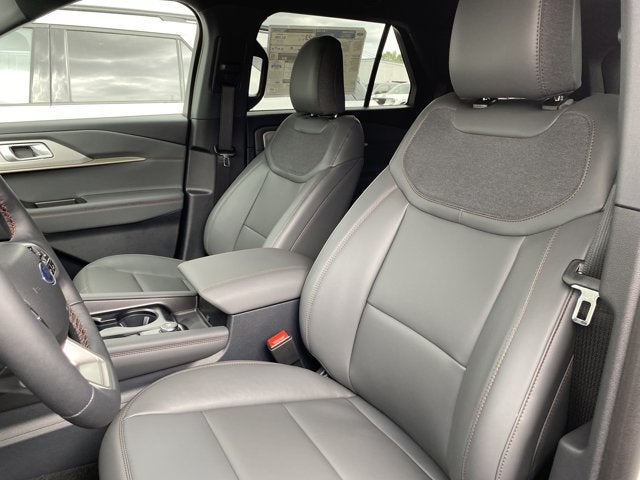 2027 Ford Explorer Active w/200A Pkg