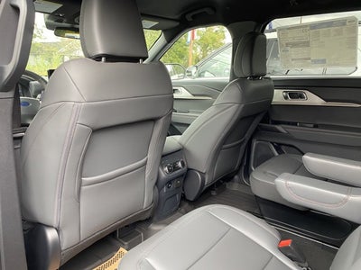 2027 Ford Explorer Active w/200A Pkg