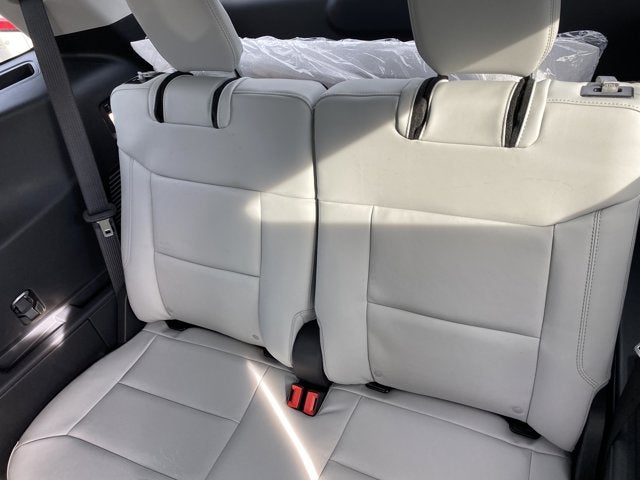 2026 Ford Explorer Platinum 4WD