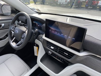 2026 Ford Explorer Platinum 4WD