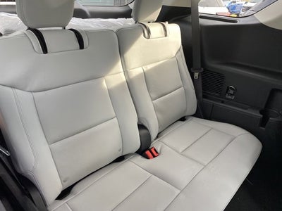 2026 Ford Explorer Platinum 4WD