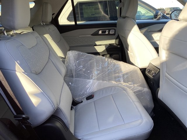 2026 Ford Explorer Platinum 4WD