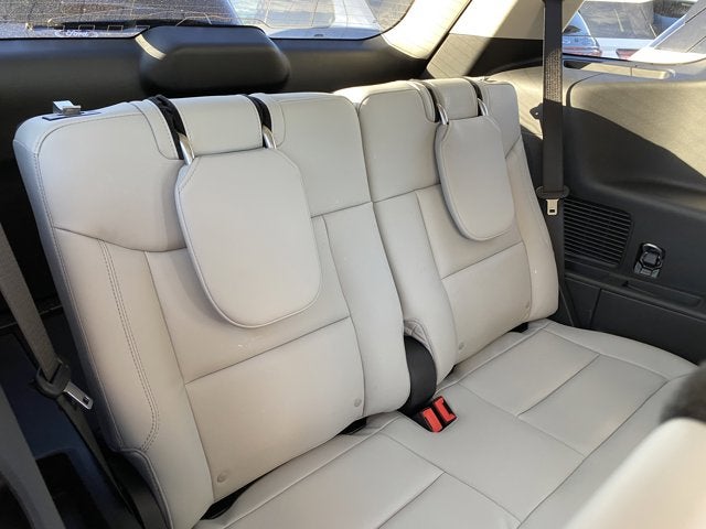 2026 Ford Explorer Platinum 4WD