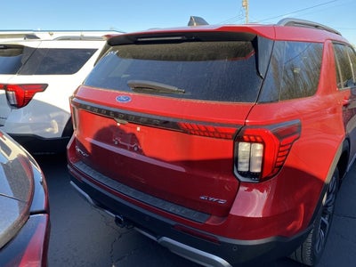 2026 Ford Explorer Platinum 4WD