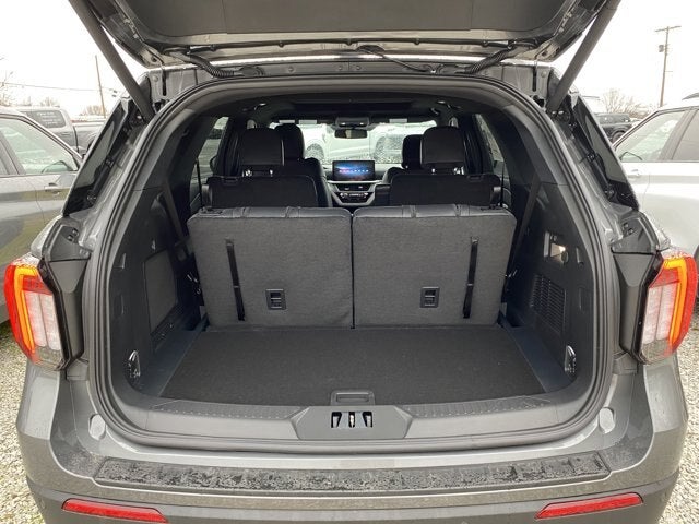 2026 Ford Explorer ST-Line 4WD