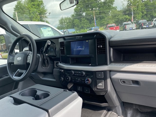 2025 Ford Super Duty F-250 SRW XL FX4