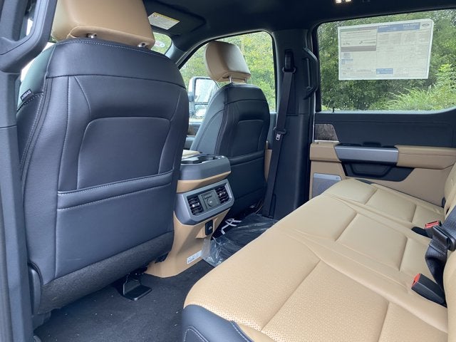2027 Ford Super Duty F-250 SRW LARIAT