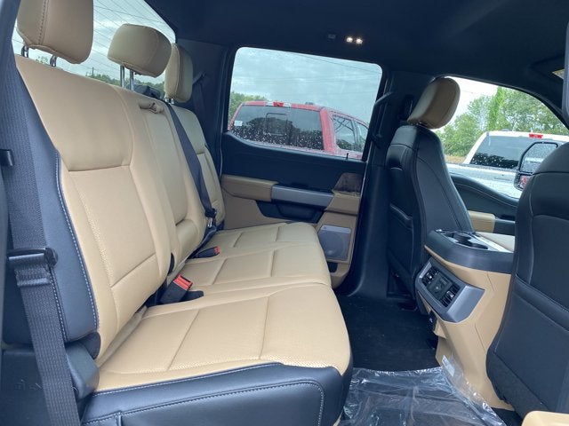 2027 Ford Super Duty F-250 SRW LARIAT