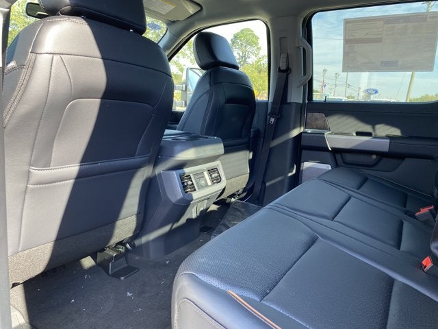 2027 Ford Super Duty F-250 SRW LARIAT