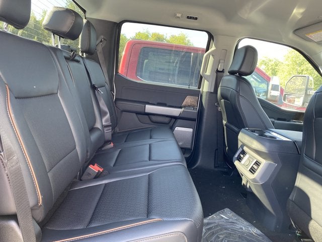 2027 Ford Super Duty F-250 SRW LARIAT
