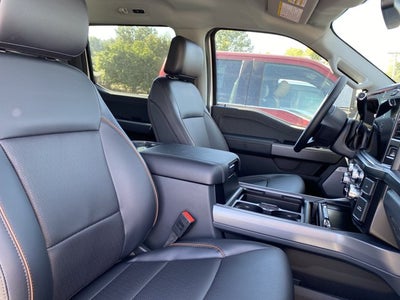 2027 Ford Super Duty F-250 SRW LARIAT