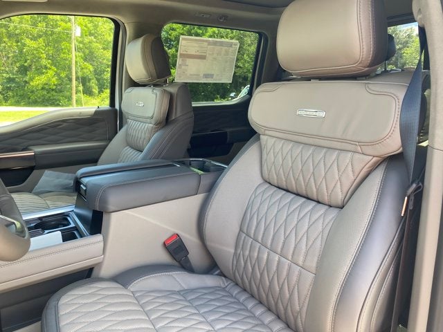 2026 Ford Super Duty F-250 SRW Platinum