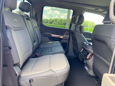2026 Ford Super Duty F-250 SRW Platinum