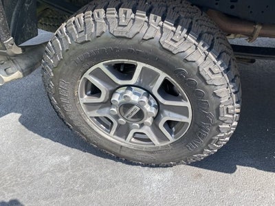 2023 Ford Super Duty F-250 SRW LARIAT
