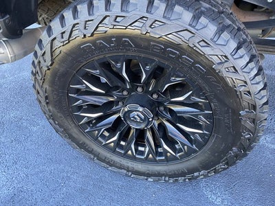 2023 Ford Super Duty F-350 SRW Platinum Tremor