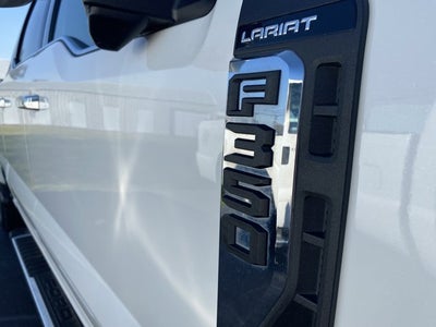 2025 Ford Super Duty F-350 SRW LARIAT
