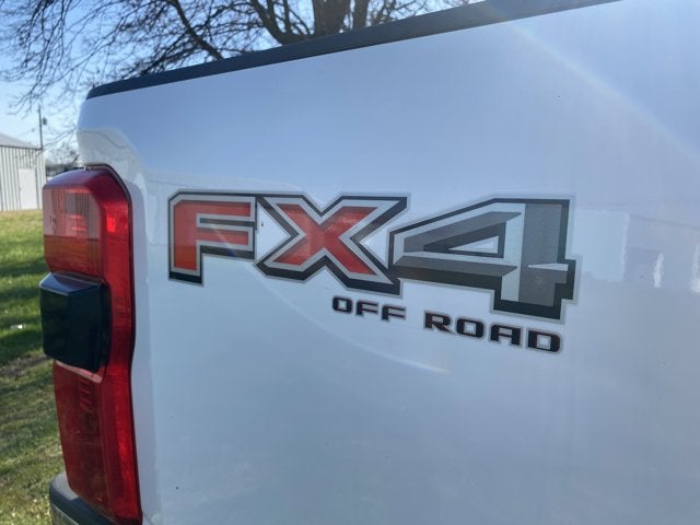 2025 Ford Super Duty F-350 SRW LARIAT