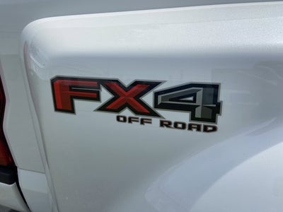 2020 Ford Super Duty F-350 DRW Platinum FX4