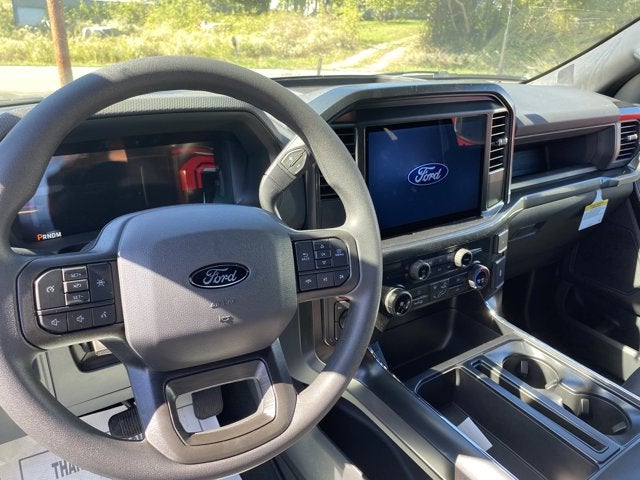 2025 Ford F-150 STX 4X4