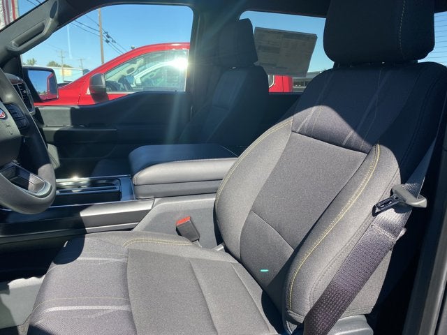 2025 Ford F-150 STX 4X4