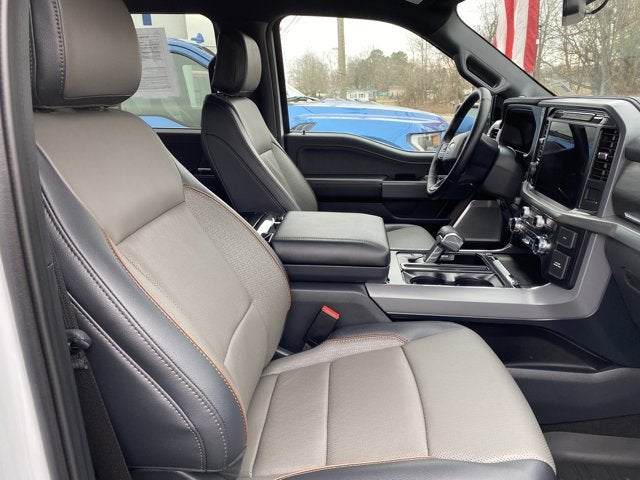 2024 Ford F-150 Lariat 4X4