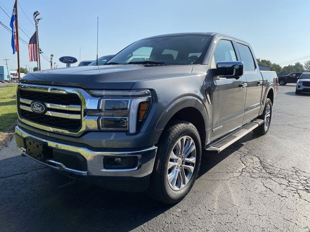 2025 Ford F-150 LARIAT 4X4