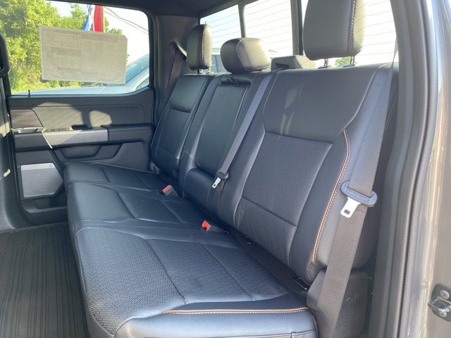 2025 Ford F-150 LARIAT 4X4