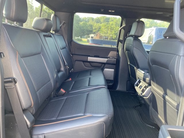 2025 Ford F-150 LARIAT 4X4