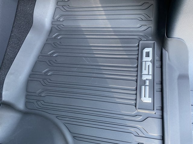 2025 Ford F-150 LARIAT 4X4